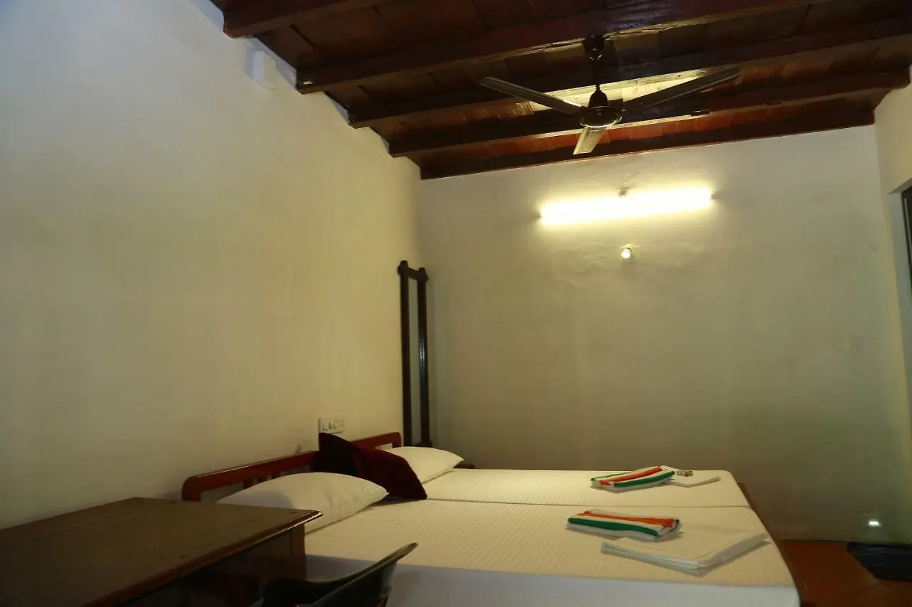 Marari Azhiyakathu Homestay Alappuzha