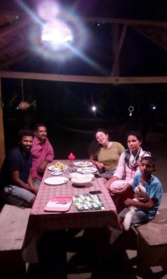 Marari Azhiyakathu Homestay Alappuzha